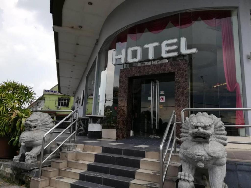 Paragon City Hotel Іпох Екстер'єр фото