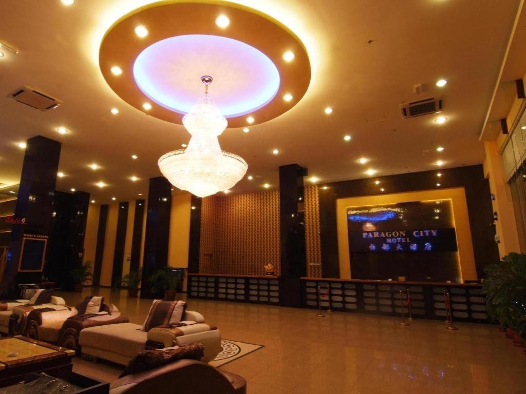 Paragon City Hotel Іпох Екстер'єр фото