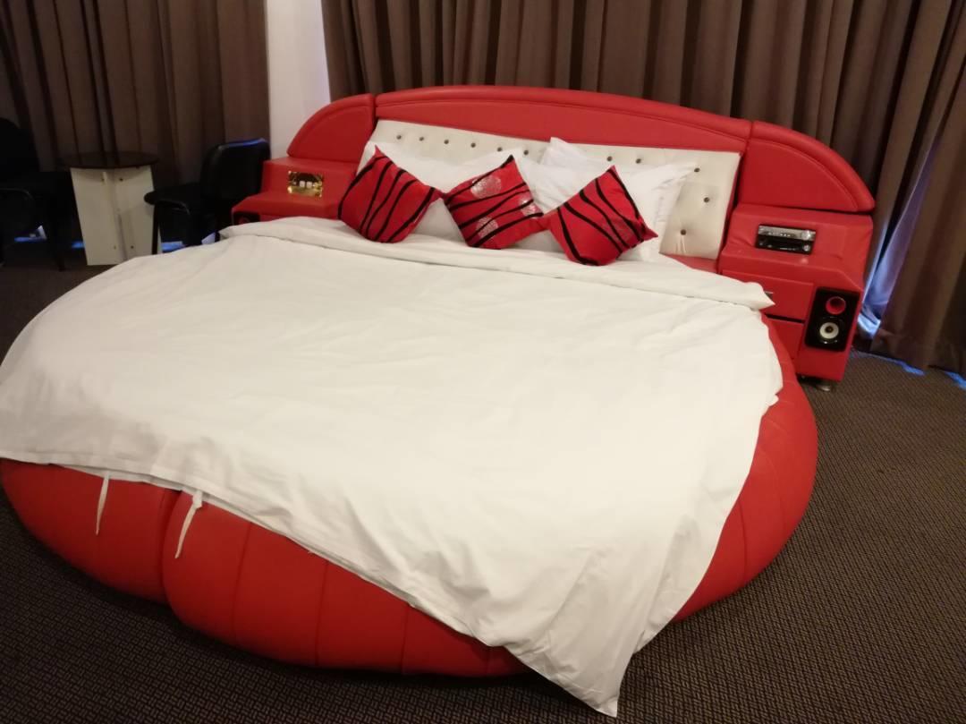 Paragon City Hotel Іпох Екстер'єр фото