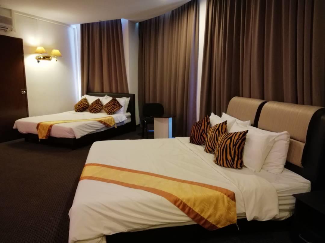 Paragon City Hotel Іпох Екстер'єр фото